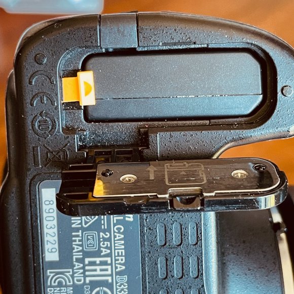 Nikon D3300 with Additional Portrait Lens - Picture 6 of 8